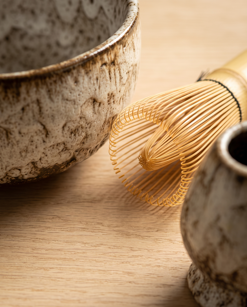 Wave-Textured Porcelain Matcha Tea Set, 6-Piece