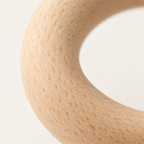 Close-up of the untreated beech grain