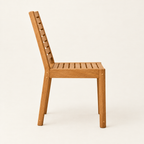 Side profile showing the reclined back angle